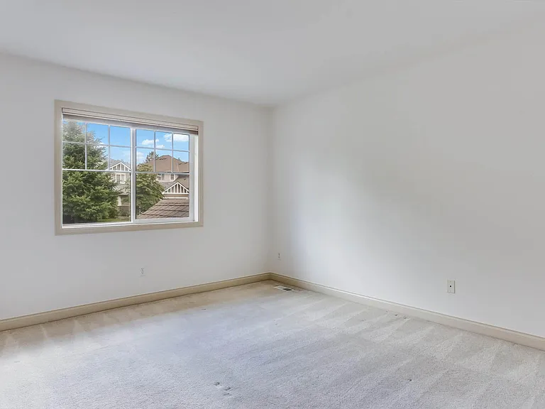 22503 NE 98th Pl — Photo 23
