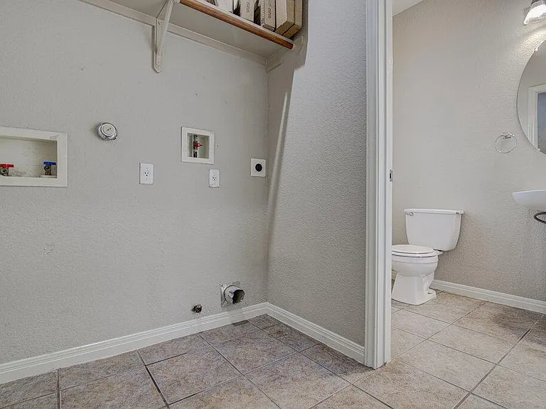 1702 Singleton Ave #A — Photo 11