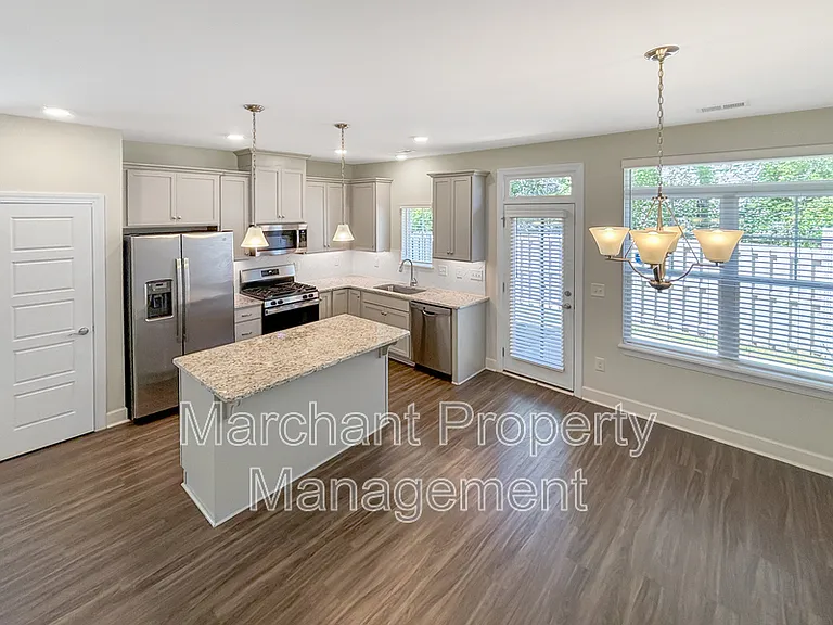 9 Jaycee Ct — Photo 6