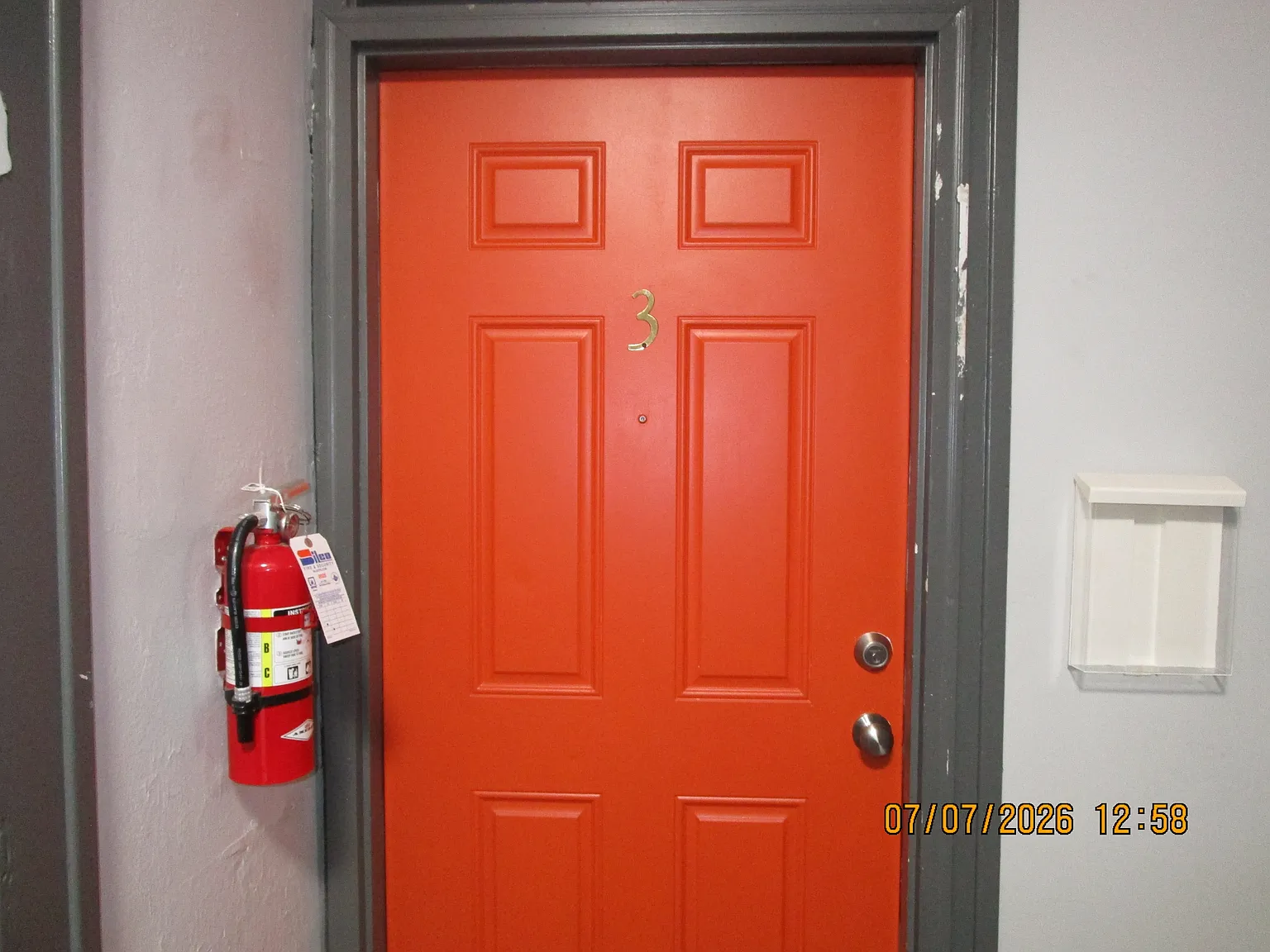 913 1/2 E Market St - 3 — Photo 2