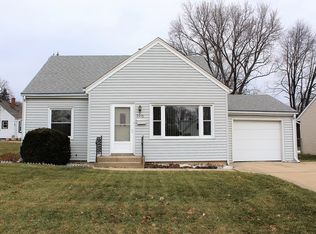 3410 Broadway, Rockford, IL 61108