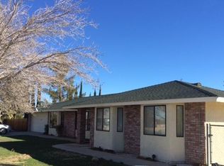16801 Danbury Ave, Hesperia, CA 92345