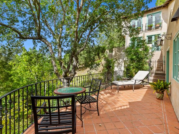 1 La Campana Rd #1
