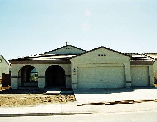 1st image of 3053 S CHATSWORTH Circle