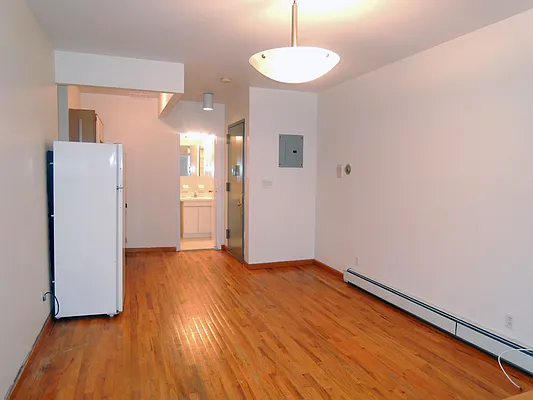 Rented by J Misrahi Realty Corp | media 11