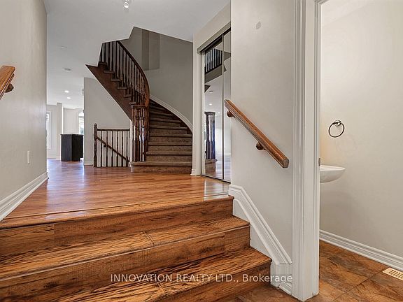 4th image of 278 Forestbrook St