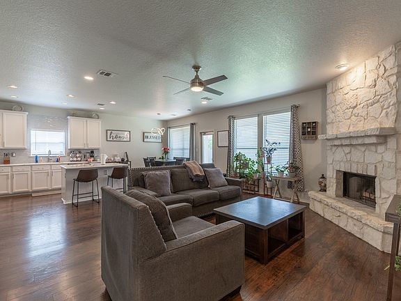 5th image of 429 Sorenstam Way