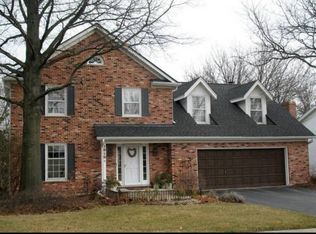 1807 Wingate Ln, Wheaton, IL 60189