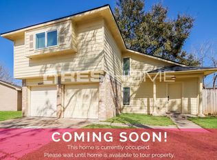16807 Pastoria Dr, Houston, TX 77083