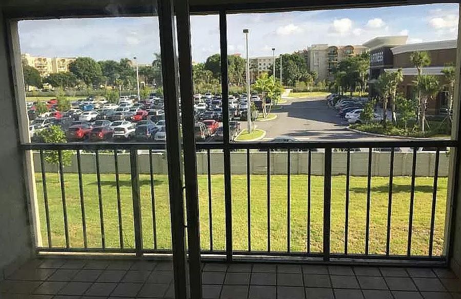 2nd image of 9405 W Flagler St APT D312