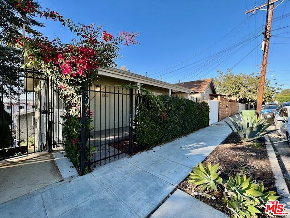 1st image of 1045 Laguna Ave