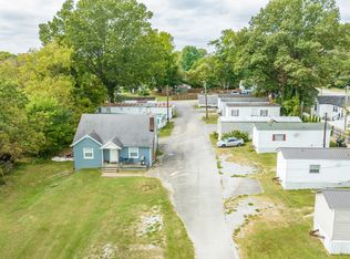 803 Riverside Dr, Columbia, TN 38401