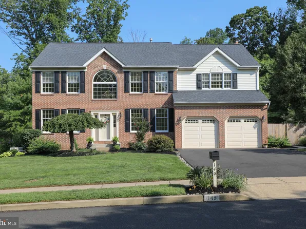 149 Hart Ave, Doylestown, PA 18901