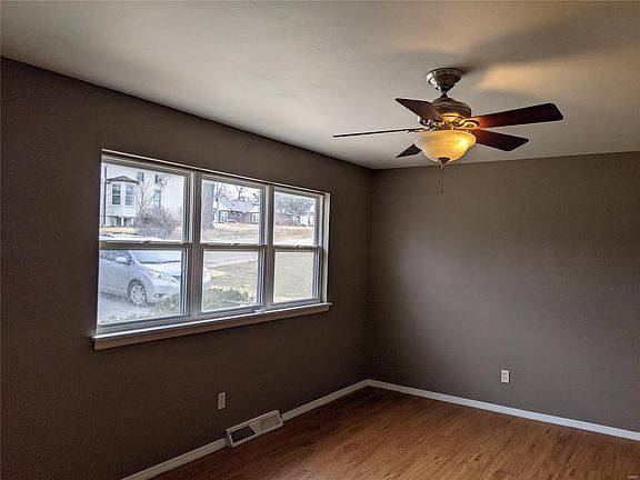 3rd image of 2909 Wheaton Ave