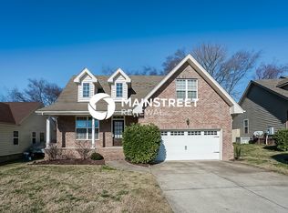 320 Sea Biscuit Dr, Gallatin, TN 37066