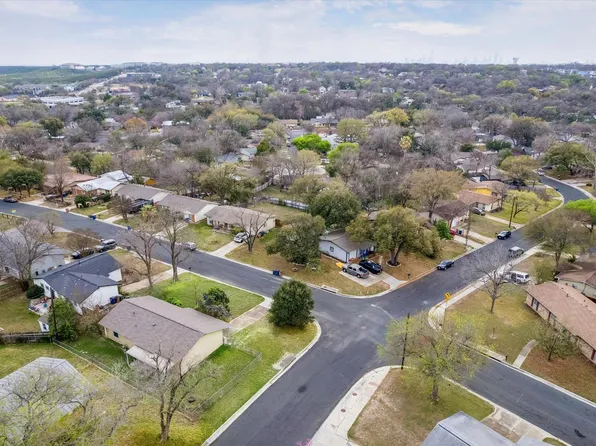 6811 Wake Forest Ln, Austin, TX 78723