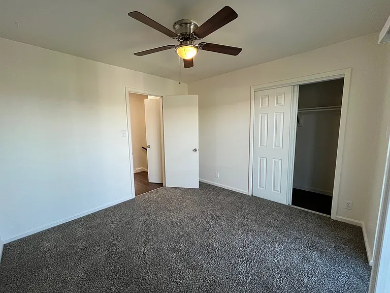 1030 Dayton St — Photo 15