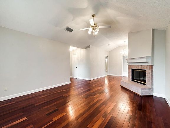 2nd image of 5623 Northstar Ln