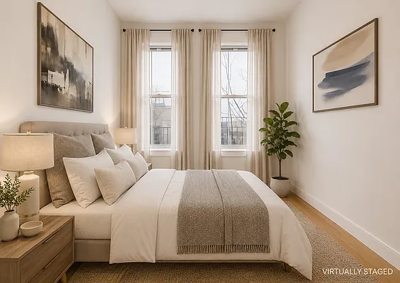 Bedroom, photo 2