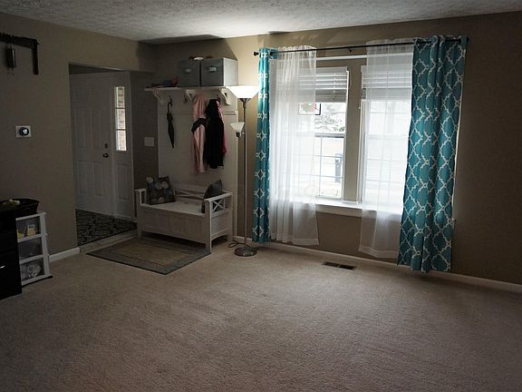 5th image of 2764 Carifa Dr