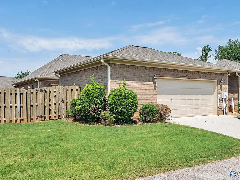 412 White Petal St SW — Photo 35