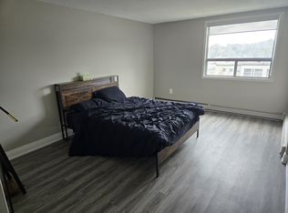 120 Cherryhill Pl #618, London, ON N6H4N9