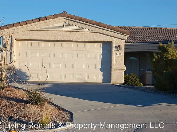 2nd image of 2995 Palisades Dr Unit 101