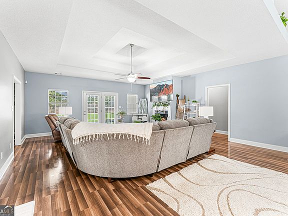 5th image of 127 Feagin Mill Rd