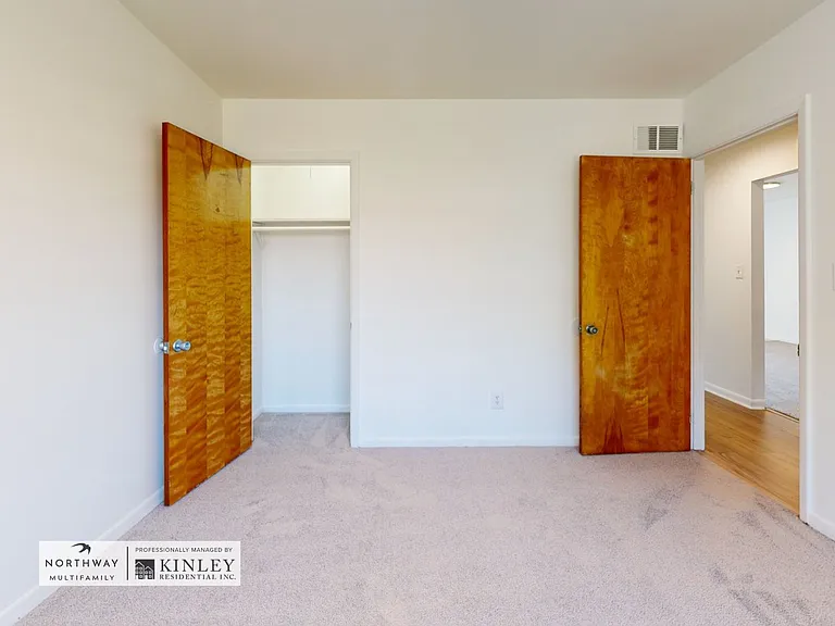 Meadowood Apartments — Photo 37