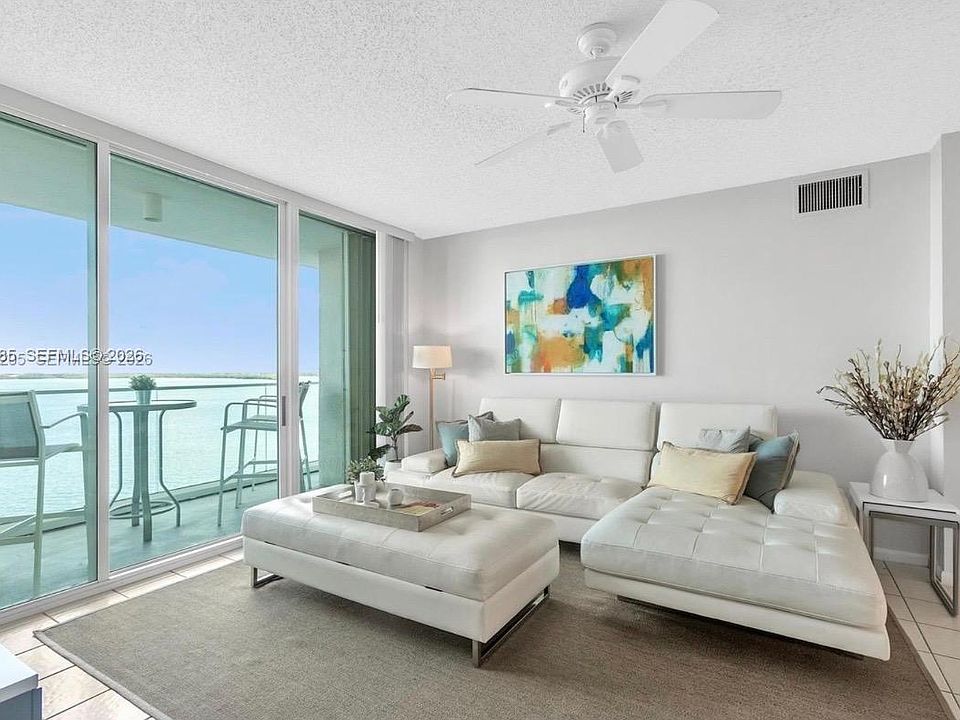 1st image of 800 Claughton Island Dr #0