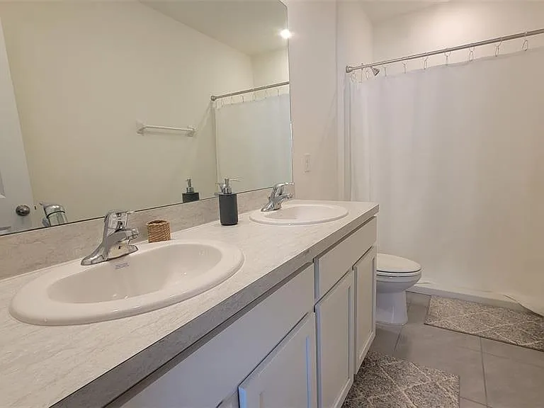 2884 Evergreen Elm Pass — Photo 11