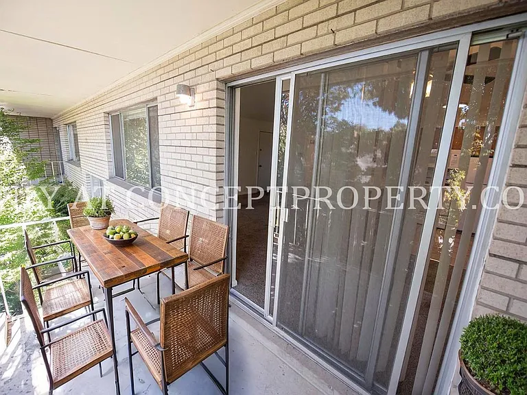 425 E 3rd Ave — Photo 7