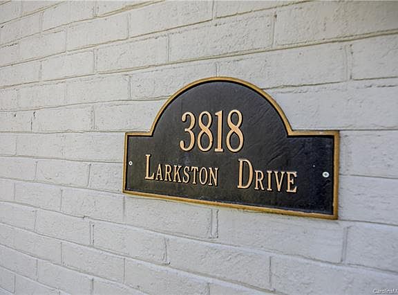 3rd image of 3818 Larkston Dr