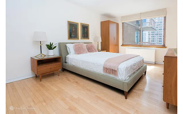 Rented by Douglas Elliman | media 10