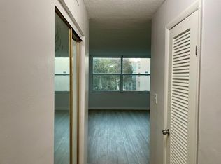 1401 NE 191st Street, Miami, FL 33179