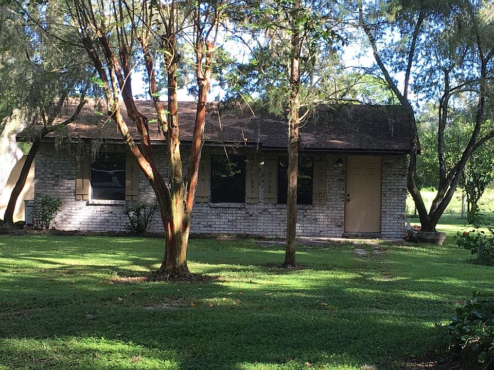 Home next to back parcel.