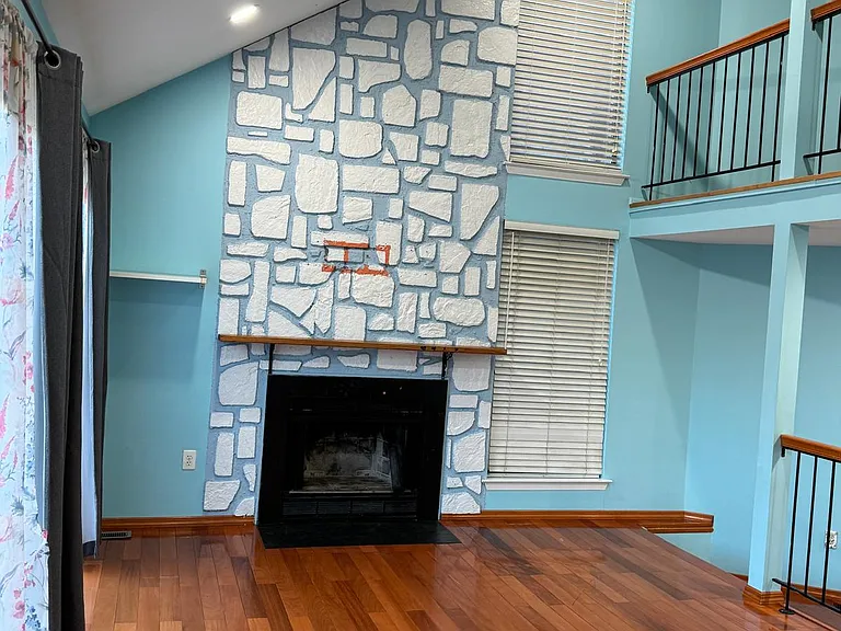 25 Bloomingdale Dr #4B — Photo 6