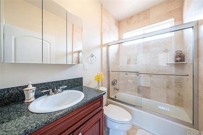 1st image of 4015 W 133rd St