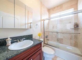 4015 W 133rd St, Hawthorne, CA 90250