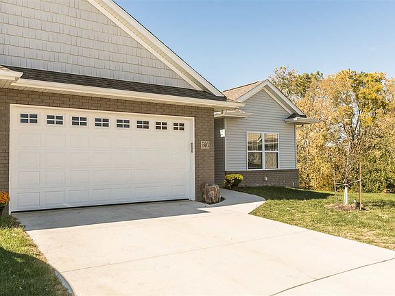 3rd image of 501 Majestic Oak Ct