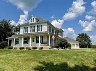 2212 Skaalen Rd, Stoughton, WI 53589