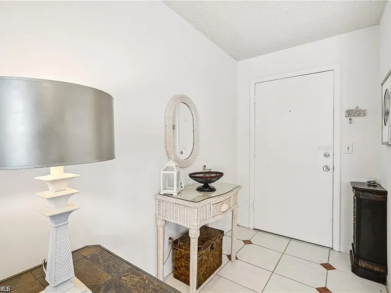 3655 Boca Ciega Dr #202 — Photo 2