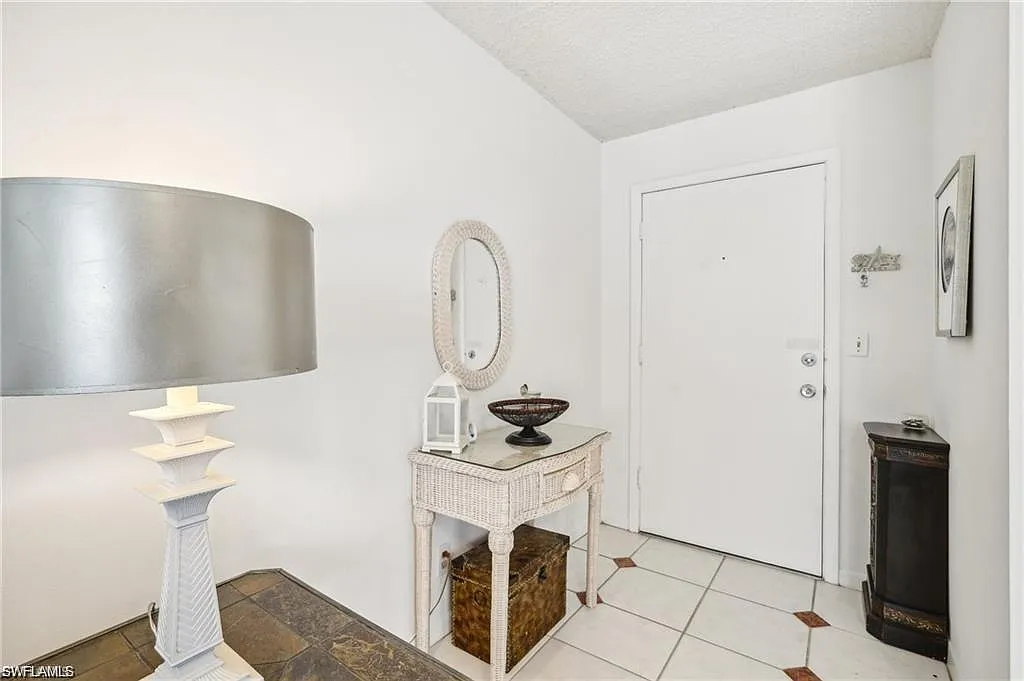 Building Photo - 3655 Boca Ciega Dr #202