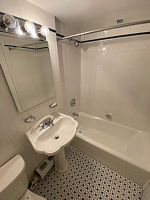 5th image of 400 E 55th St APT 16H