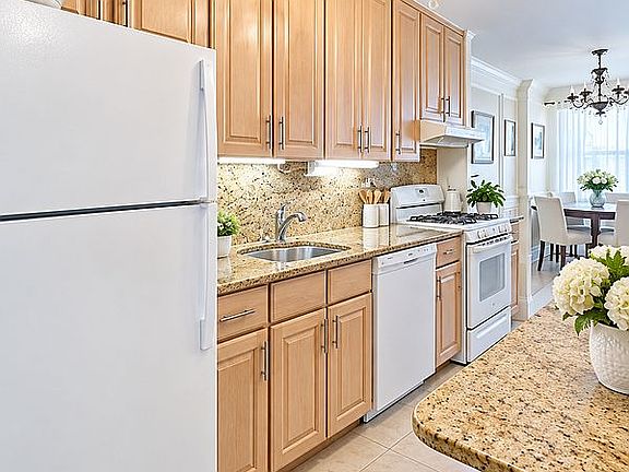 2nd image of 501 Surf Ave APT 13S