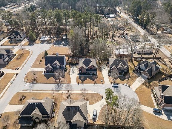 2nd image of 4173 Lilycrest Way