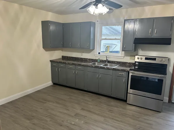 180 Johnson St #1, Leominster, MA 01453