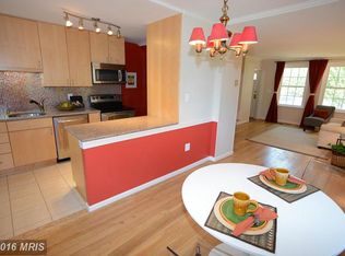 3241 S Utah St, Arlington, VA 22206