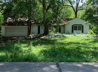 30600 Balewood St, Southfield, MI 48076