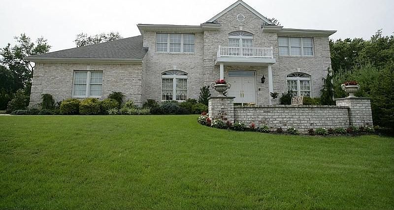 1st image of 40 Keri Way